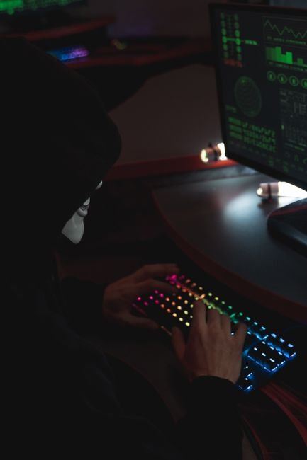 Wireshark: Network Protocol Analyzer for Security Analysis